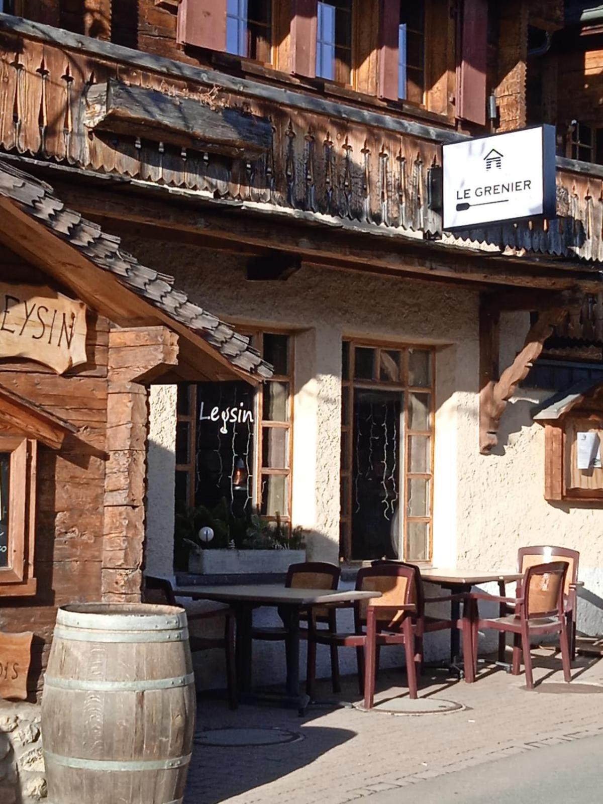 Hotel La Tour D'Ai レイサン エクステリア 写真
